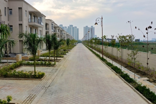 Bptp Amstoria Country in Sector 102 Gurgaon